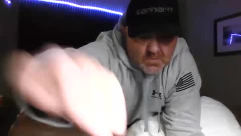 Ieathairytacos online show from 09.27.25