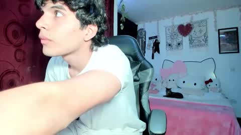 MIA LIZ AND SAM online show from 04.07.26