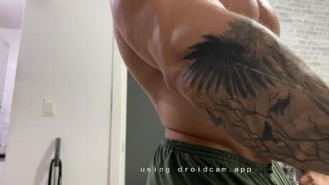 couplemuscle40 online show from 02.20.26