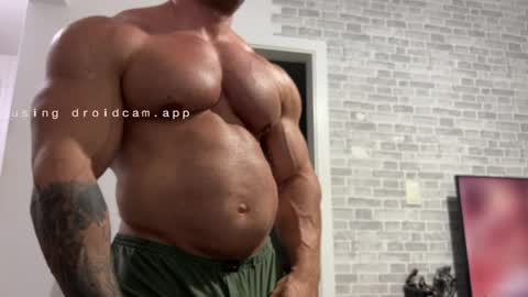 couplemuscle40 online show from 03.17.26