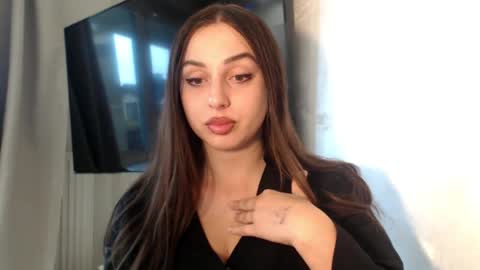 Courtney online show from 09.30.25