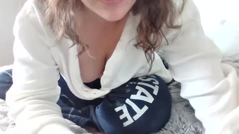 courtxoxo_o online show from 02.18.25