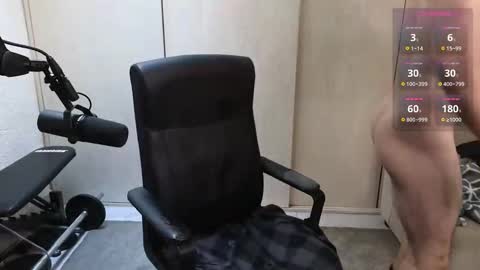 Snapshot of cowboylean chatting on 11.04.25 cbl online show from 11.04.25