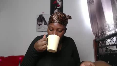 Erykah online show from 09.18.25