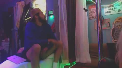 Snapshot of cpl4morethan1 chatting on 10.31.25 cpl4morethan1 online show from 10.31.25