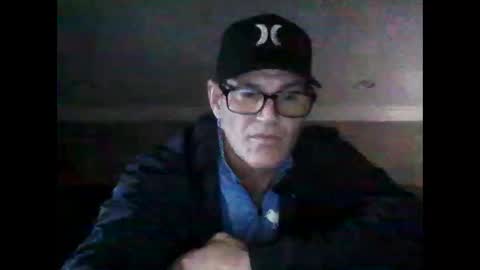 Snapshot of crackback927 chatting on 02.20.26 crackback927 online show from 02.20.26