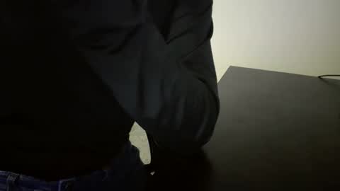 Snapshot of crafty333 chatting on 12.20.25 crafty333 online show from 12.20.25