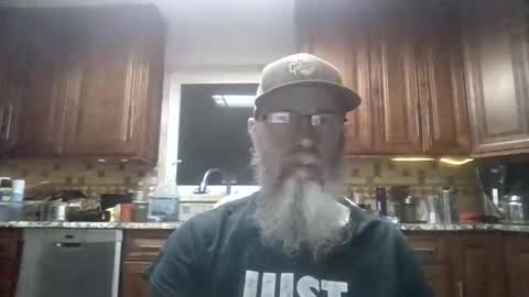 Snapshot of craven_moreass chatting on 05.17.26 Dick Fitswell online show from 05.17.26