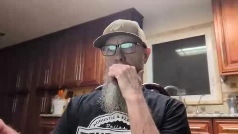 Snapshot of craven_moreass chatting on 05.24.26 Dick Fitswell online show from 05.24.26