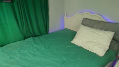 Eva online show from 10.19.25