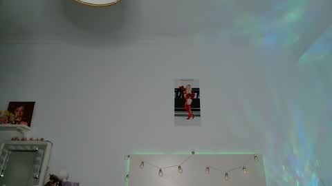 crazy sweetie online show from 10.23.25