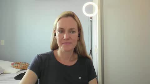 Anny online show from 01.12.26