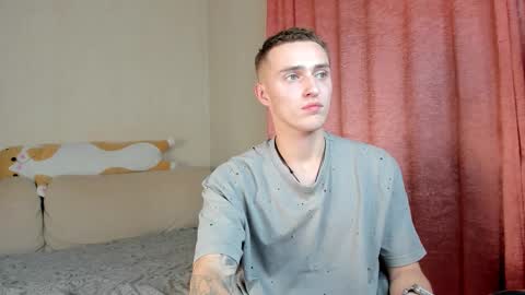 Alex online show from 10.28.25