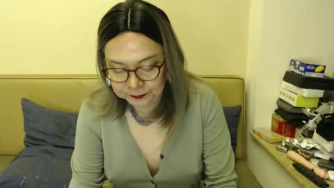 Snapshot of crazychika chatting on 12.05.24 Kelly online show from 12.05.24