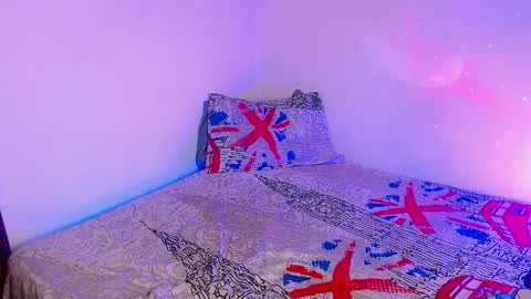 Mely online show from 04.19.26