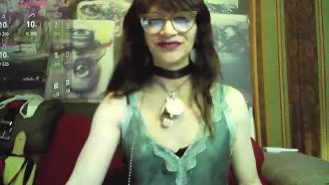 CrazyJuny online show from 10.03.25