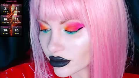 Roxy online show from 12.05.24