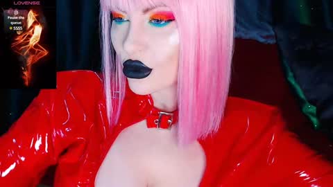 Roxy online show from 01.18.25