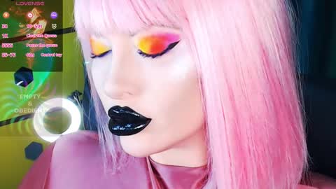 Roxy online show from 09.11.25