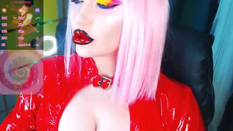 Roxy online show from 10.14.25