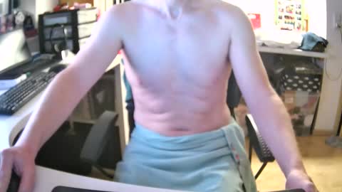 Snapshot of crazystef42 chatting on 12.17.25 crazystef42 online show from 12.17.25