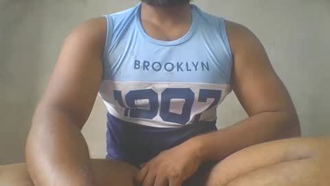 Snapshot of crazzy_booy chatting on 09.30.25 crazzy_booy online show from 09.30.25