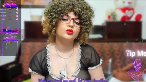 Snapshot of crazzy_pussy chatting on 04.25.26 Ana online show from 04.25.26