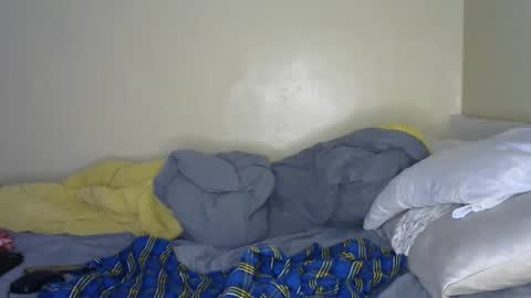 Snapshot of cream_squirts10 chatting on 04.06.26 squirts10 online show from 04.06.26