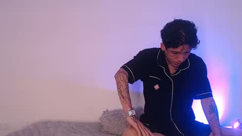  CAMILA Y SEBASTIAN online show from 09.29.25