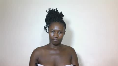 Snapshot of creampygal chatting on 01.24.25 SUSAN online show from 01.24.25