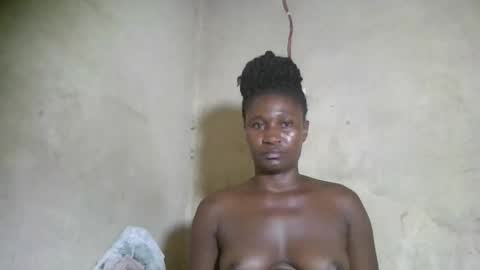 Snapshot of creampygal chatting on 02.22.25 SUSAN online show from 02.22.25