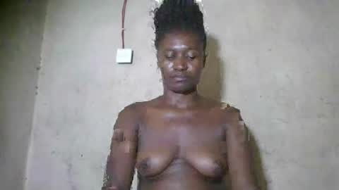 Snapshot of creampygal chatting on 03.04.25 SUSAN online show from 03.04.25