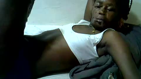 Snapshot of creamy_pussie chatting on 06.12.26 creamy_pussie online show from 06.12.26