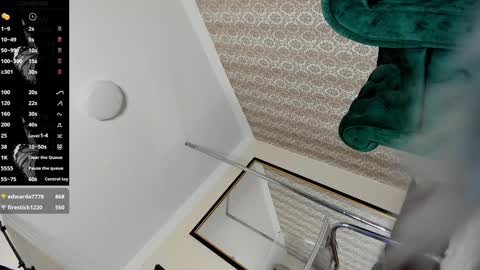 Sophie online show from 01.13.25