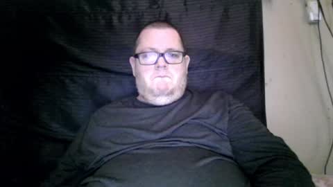 Snapshot of creeeping_death chatting on 01.13.25 The hopeless romantic online show from 01.13.25