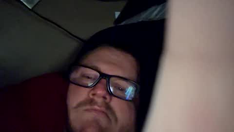 Snapshot of creeeping_death chatting on 03.08.25 The hopeless romantic online show from 03.08.25