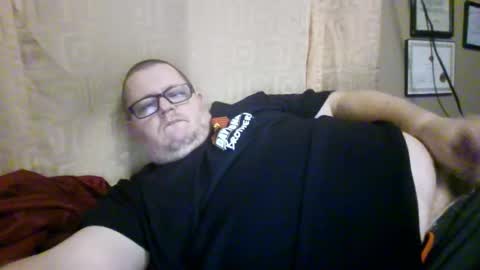 Snapshot of creeeping_death chatting on 02.15.26 The hopeless romantic online show from 02.15.26