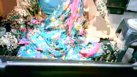 Snapshot of crezybhabihot chatting on 10.12.25 Sonika69 online show from 10.12.25