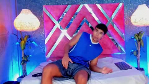 Snapshot of crh58_ chatting on 09.09.25 crh58_ online show from 09.09.25