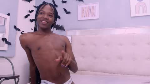 Snapshot of criisbrown_ chatting on 11.03.25 CriisBrown  online show from 11.03.25