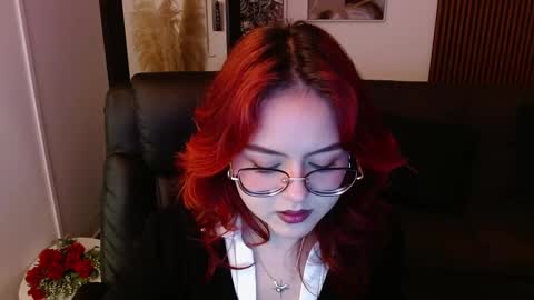 Snapshot of crimson_tati chatting on 03.04.25 Tatiana  online show from 03.04.25