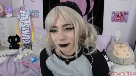 Crimson Kitten online show from 01.20.25