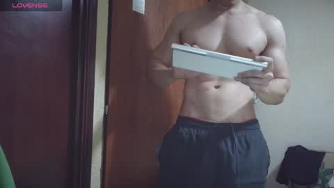 cris2428 online show from 10.31.25