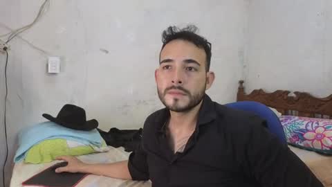 Snapshot of cris_simons chatting on 12.07.24 cris_simons online show from 12.07.24