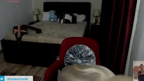 cris_tinne online show from 01.13.26