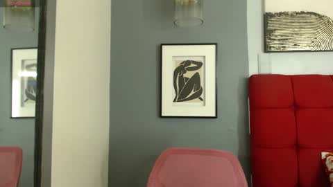 Snapshot of crisevanz18 chatting on 12.20.24 Cris Evanz online show from 12.20.24