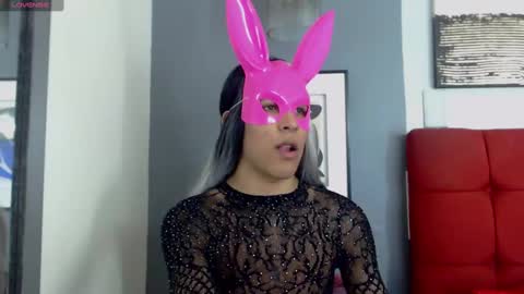 Snapshot of crisevanz18 chatting on 12.21.24 Cris Evanz online show from 12.21.24