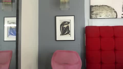 Snapshot of crisevanz18 chatting on 12.25.24 Cris Evanz online show from 12.25.24