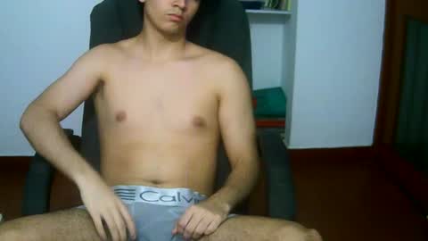 crisexy3 online show from 06.30.26