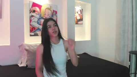 Snapshot of crisle_11 chatting on 06.12.26 Cris online show from 06.12.26